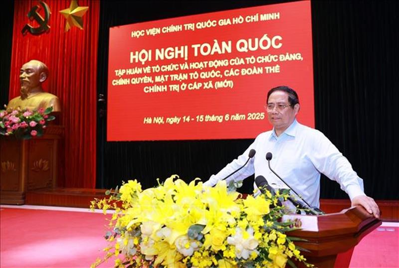 Thủ tướng Phạm Minh Chính: Đến 30/6 hệ thống chính trị cấp xã trong toàn quốc đi vào hoạt động đồng bộ
