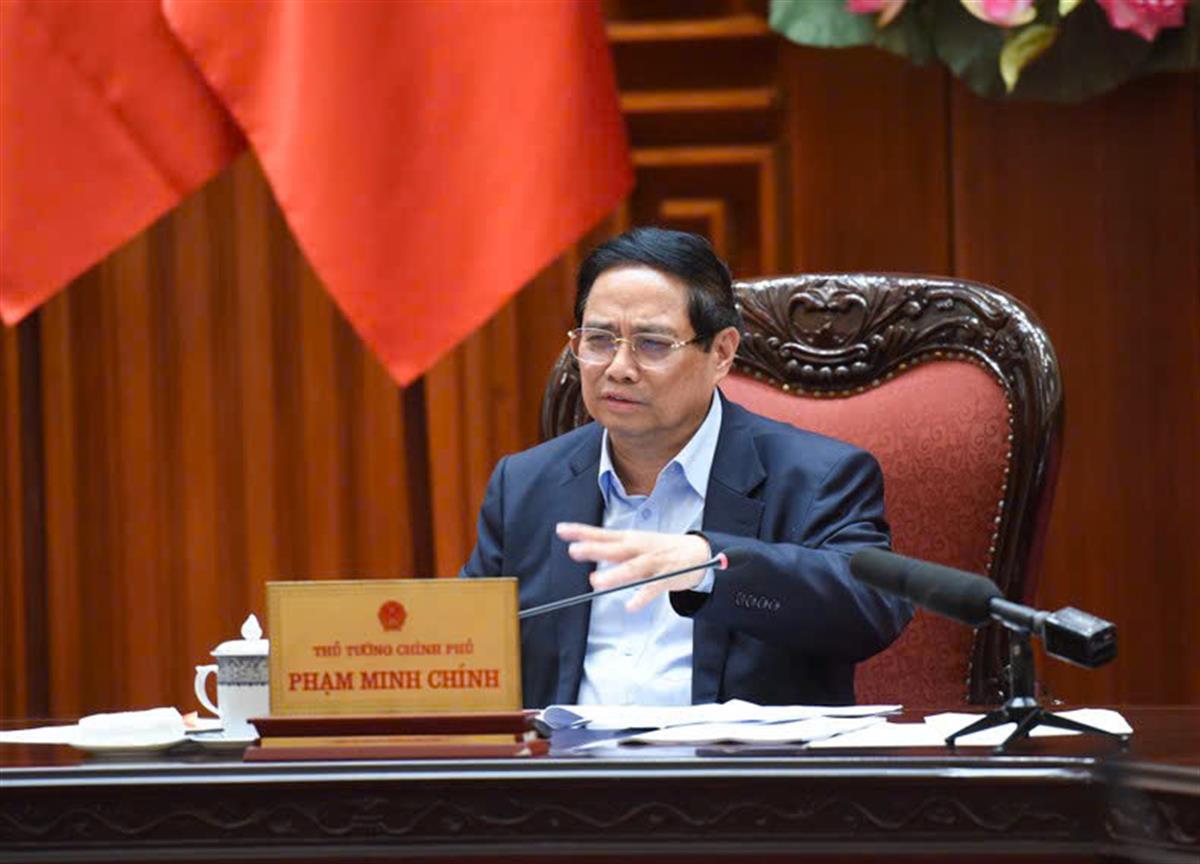 Thủ tướng Phạm Minh Chính chủ trì cuộc họp về triển khai dự án tuyến đường sắt Lào Cai-Hà Nội-Hải Phòng